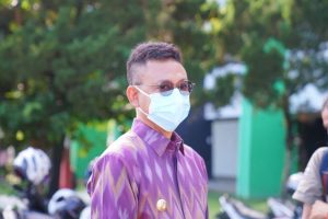 Wako-Edi-Imbau-Warga-Kenakan-Masker-Dobel-pemkot-pontianak-0