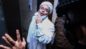 rizieq-shihab-dituntut-enam-tahun-penjara_169