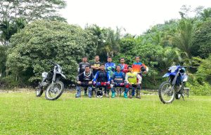 Instruktur Yamaha Riding Academy Konsisten Tingkatkan Skill, Bekal Memandu Konsumen Nikmati Berkendara Offroad