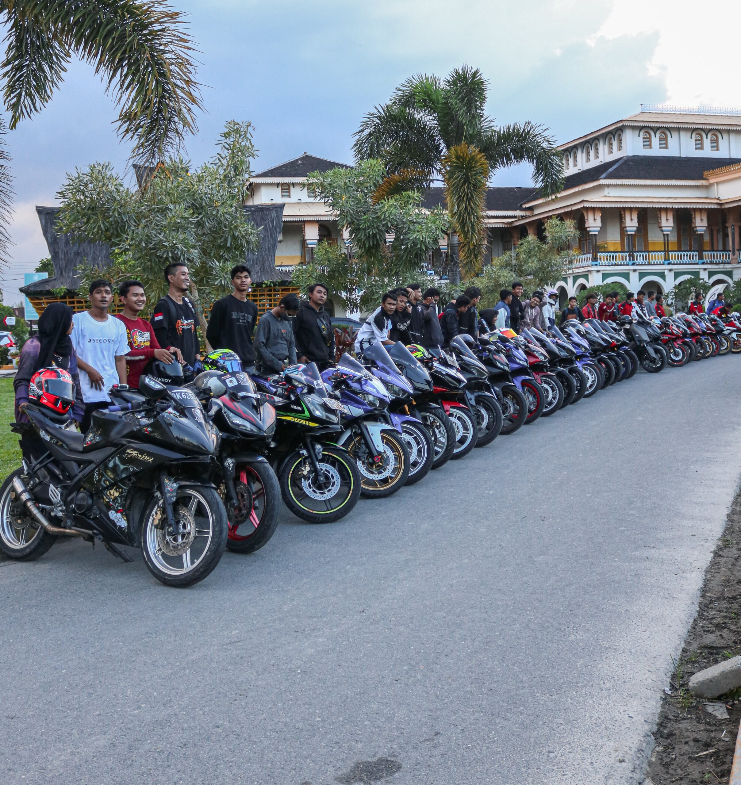 Ngabuburide Pengguna Yamaha R Series di Medan (2)