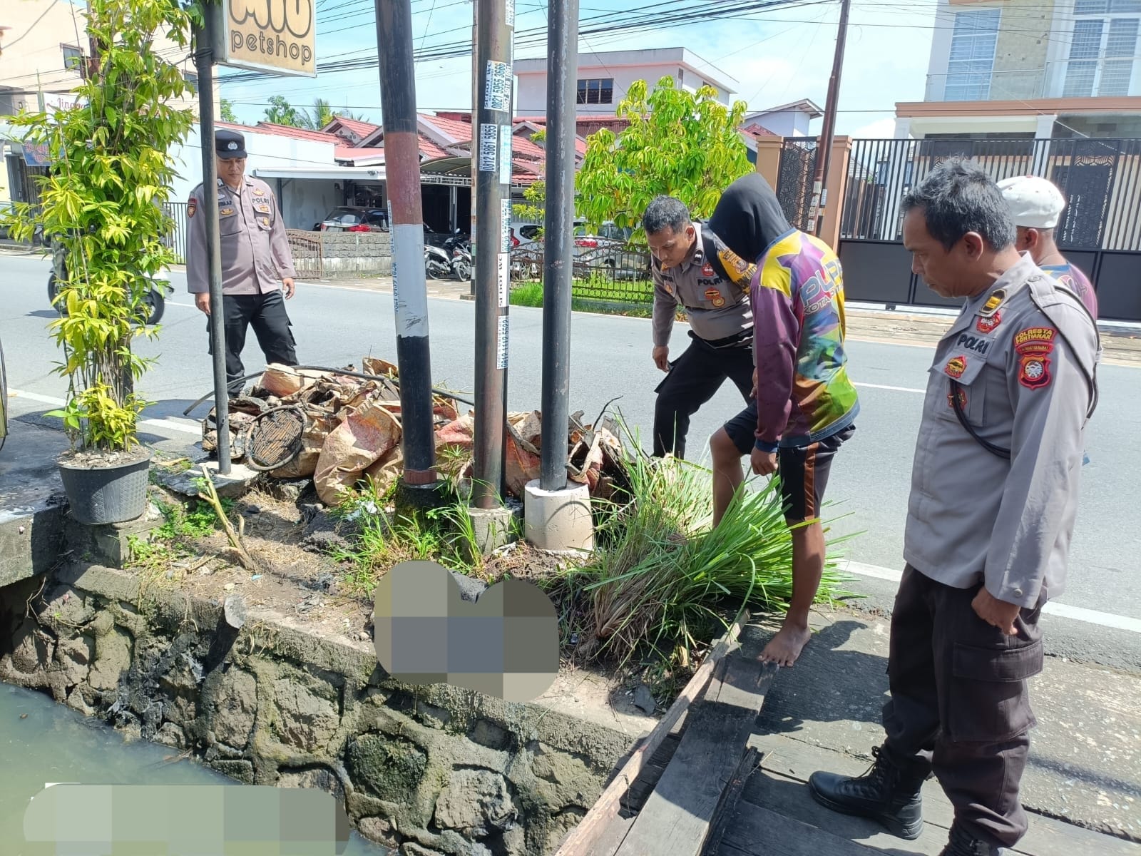 Potongan Tubuh Manusia di Dansen Pontianak