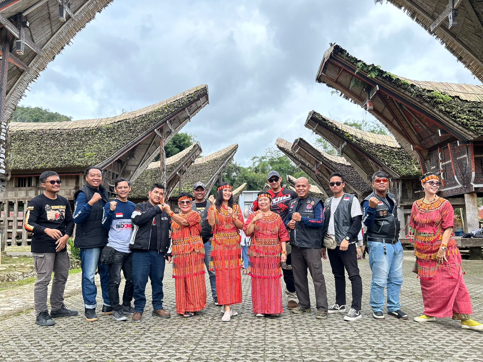 Komunitas XSR Brotherhood Indonesia (XBI) touring wisata Makassar Toraja jelajahi rute menantang (1)