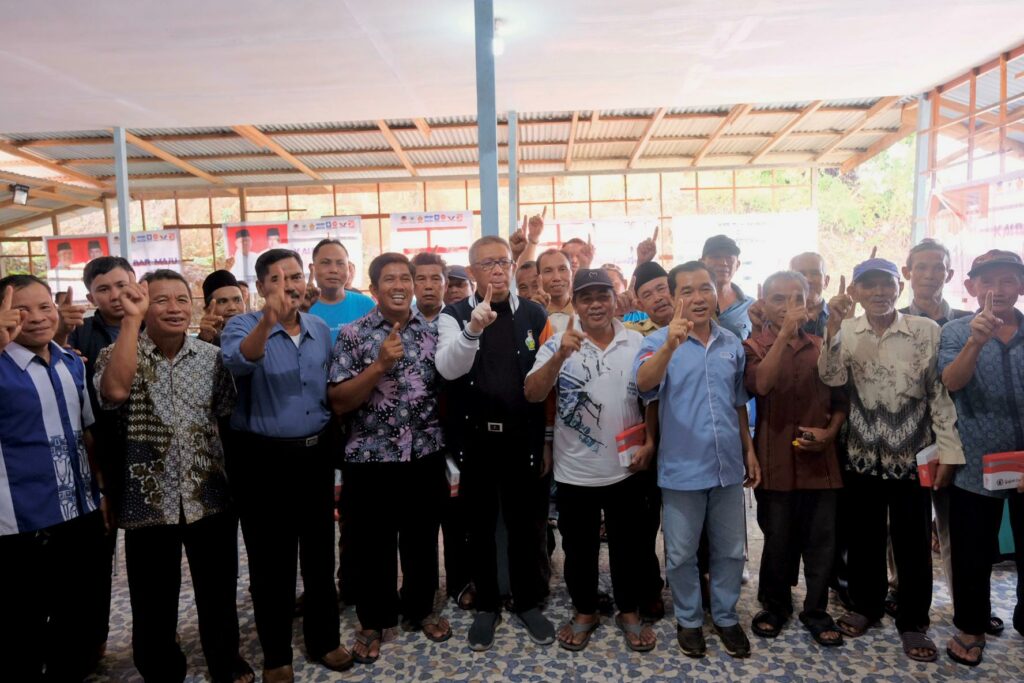 Calon Gubernur Kalbar nomor urut 1, Sutarmidji saat silaturahmi dengan para tokoh masyarakat Nanga Mahap Sekadau